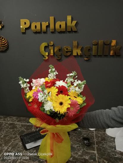 Taksim çiçek siparişi, Taksim çiçek gönder